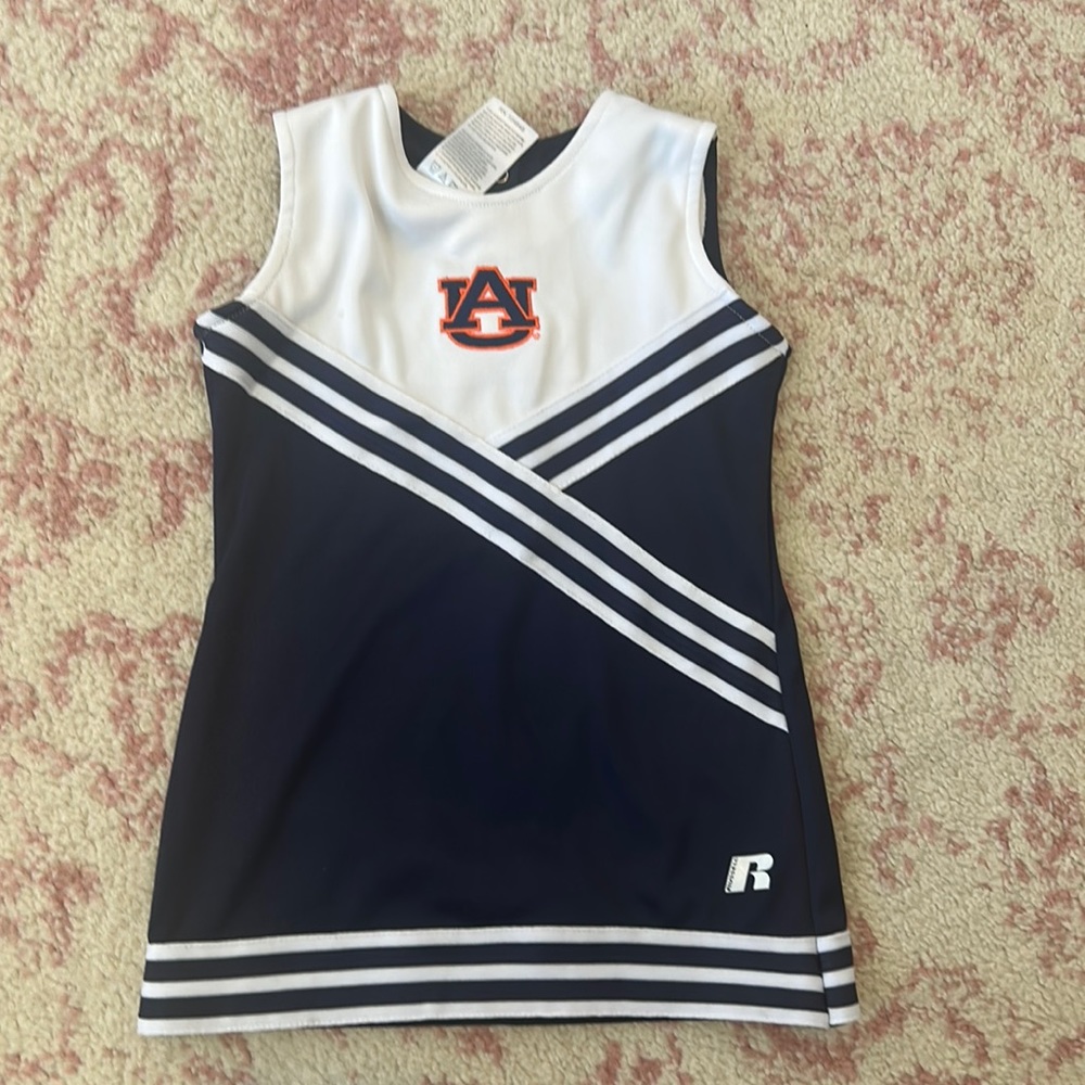 Auburn cheerleading uniform.
